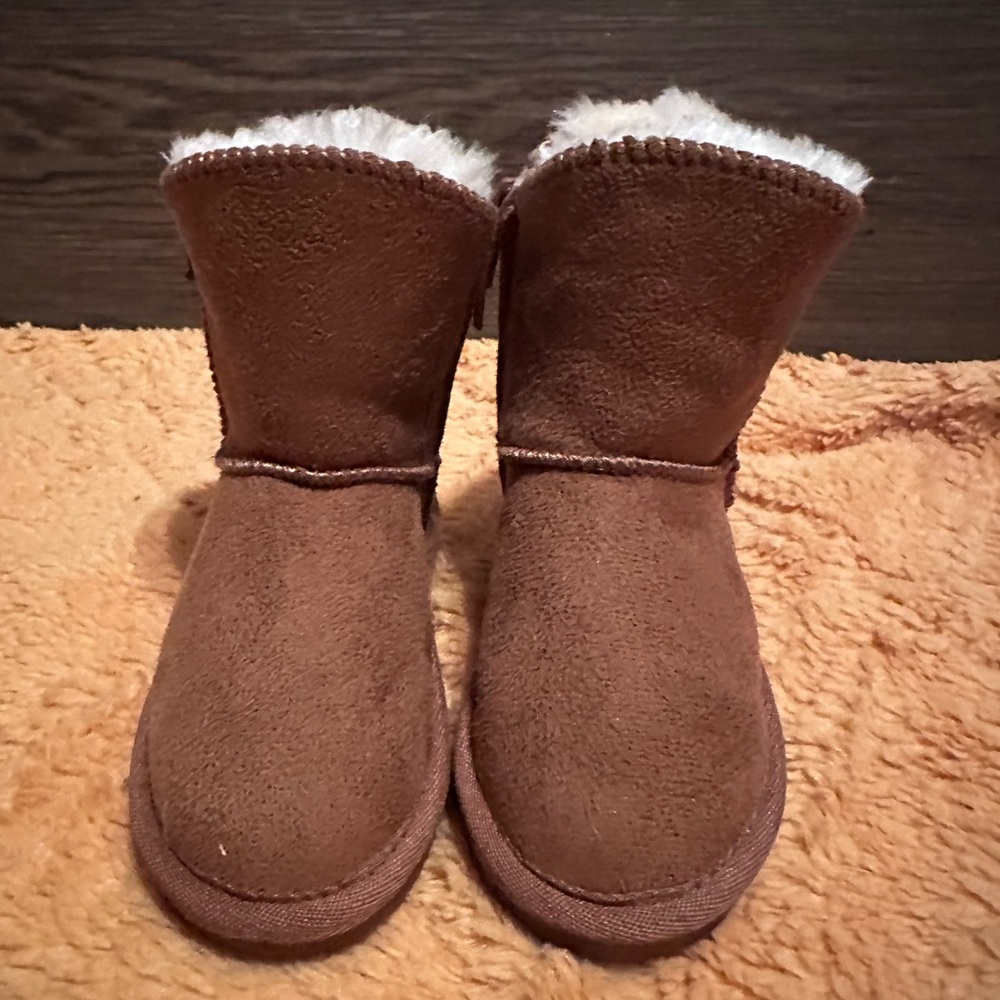 Cozy Brown Faux-Shearling Kids Boots
